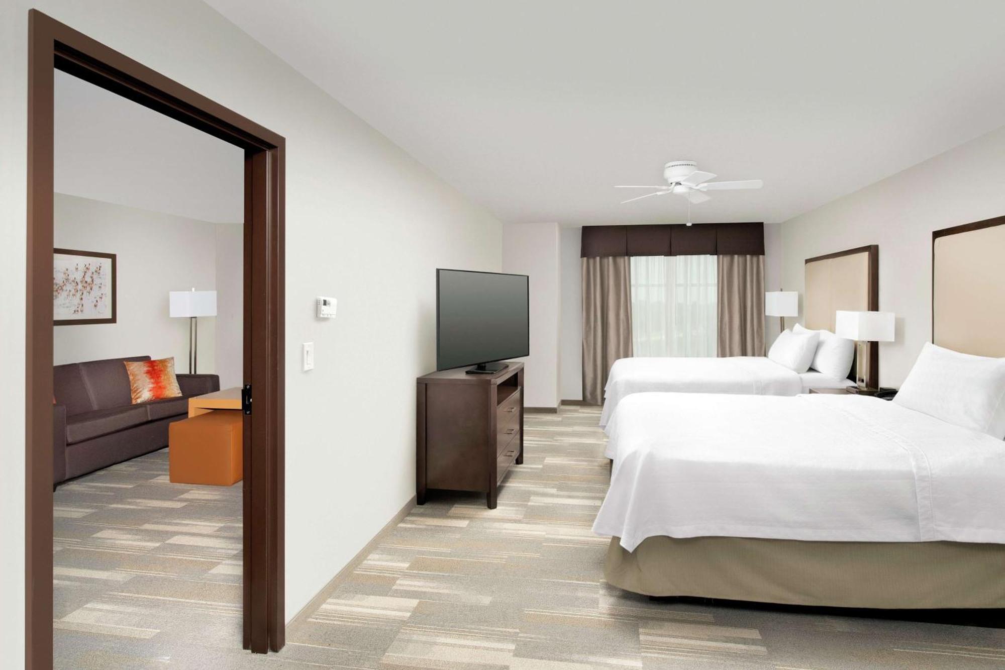 Homewood Suites By Hilton Kansas City Speedway Exterior foto