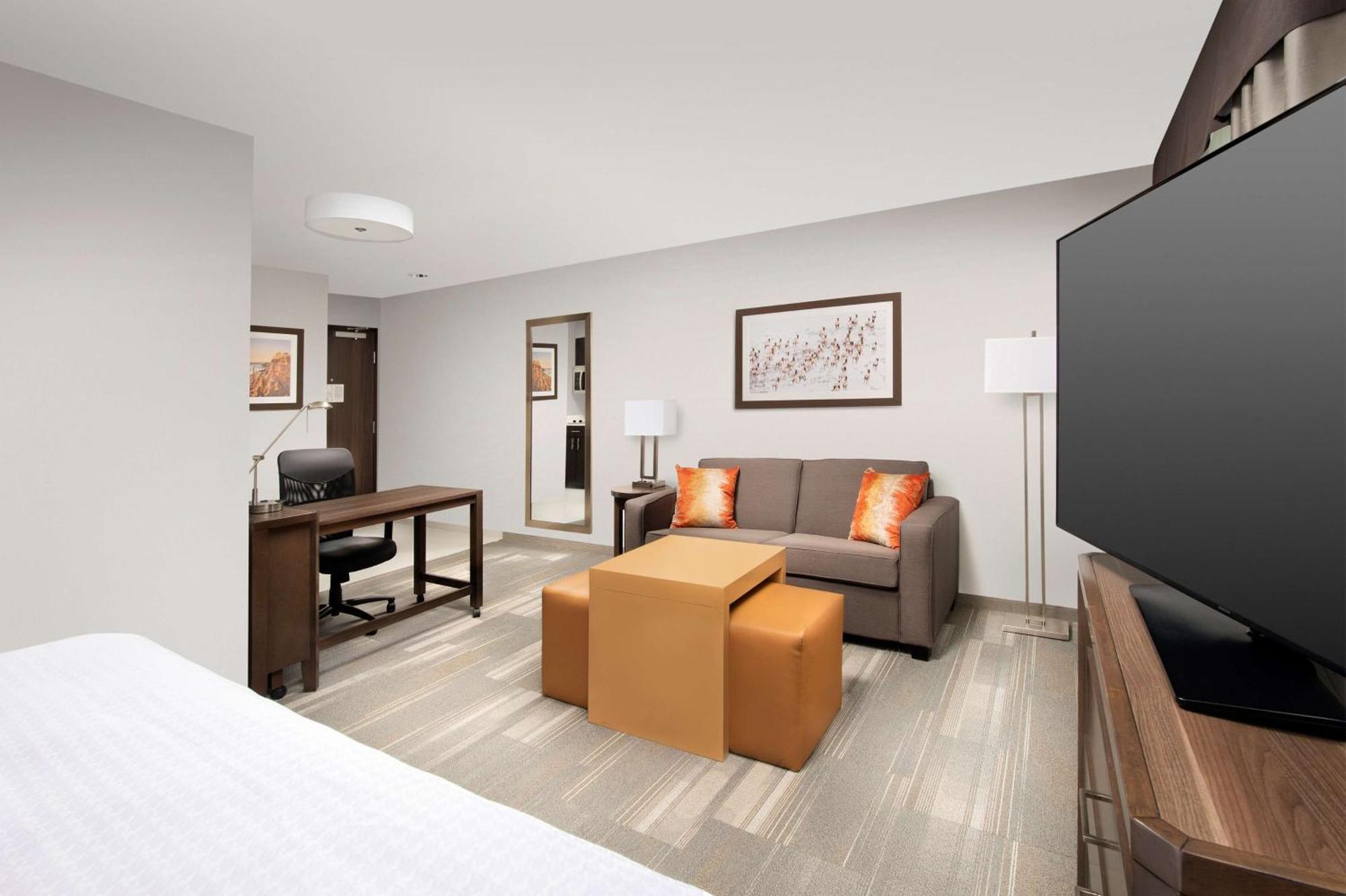 Homewood Suites By Hilton Kansas City Speedway Exterior foto
